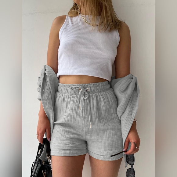 Texture Button Up Shirt and Drawstring Shorts Set - Picture 2 of 4